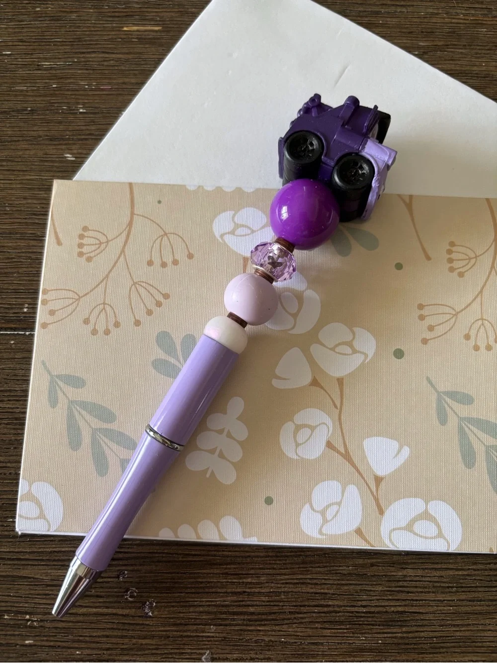 Disney Doorables: Cars: Tow Mater Halloween handmade beaded pen